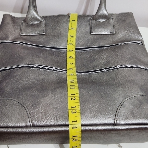 Lancome Large Silver Faux Leather Tote  Shoulder Bag - Picture 7 of 11